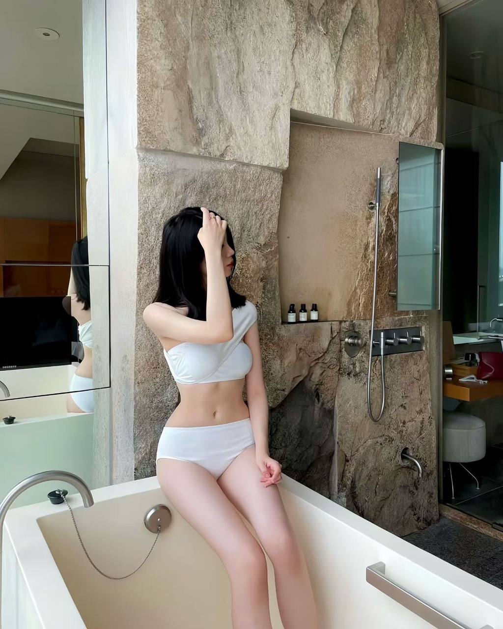 Yunxi Gallery